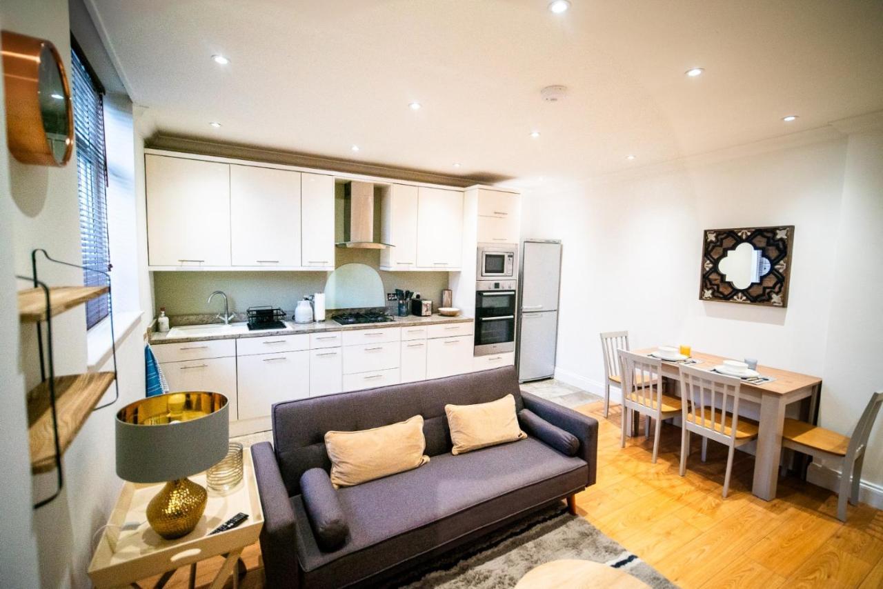 Stay With Serena Homes , One Bedroom Apartment Purley Kültér fotó