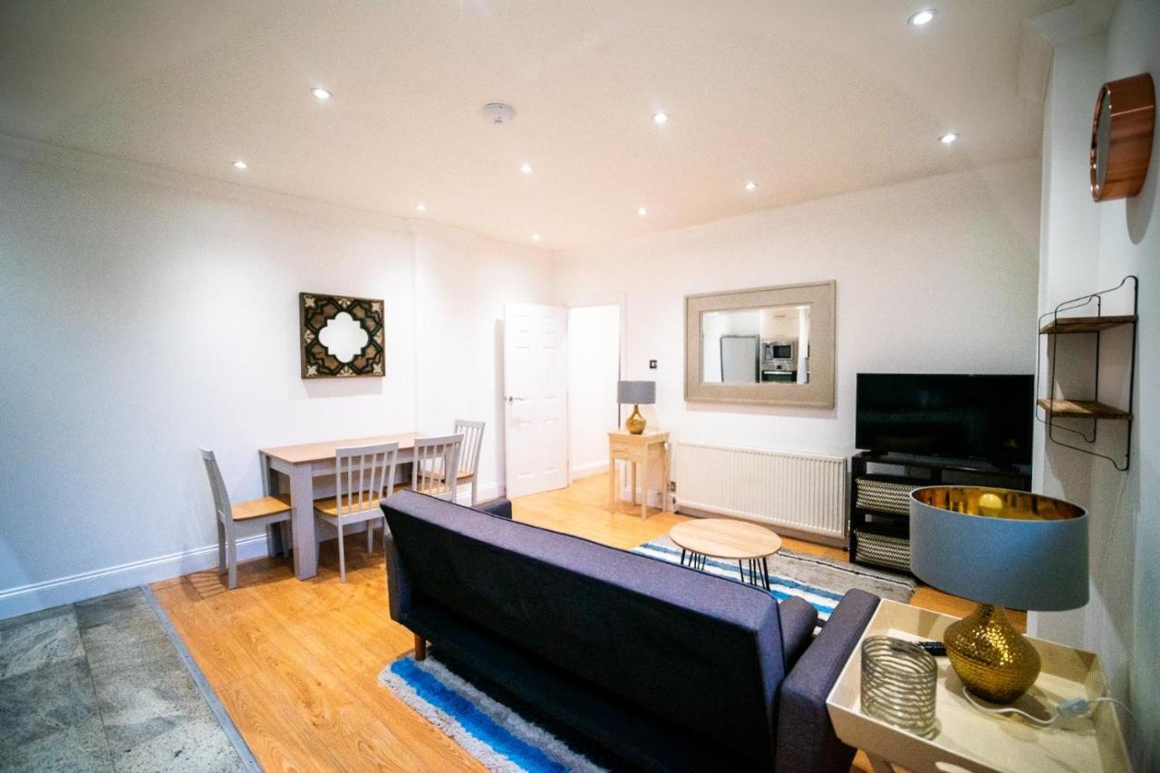 Stay With Serena Homes , One Bedroom Apartment Purley Kültér fotó